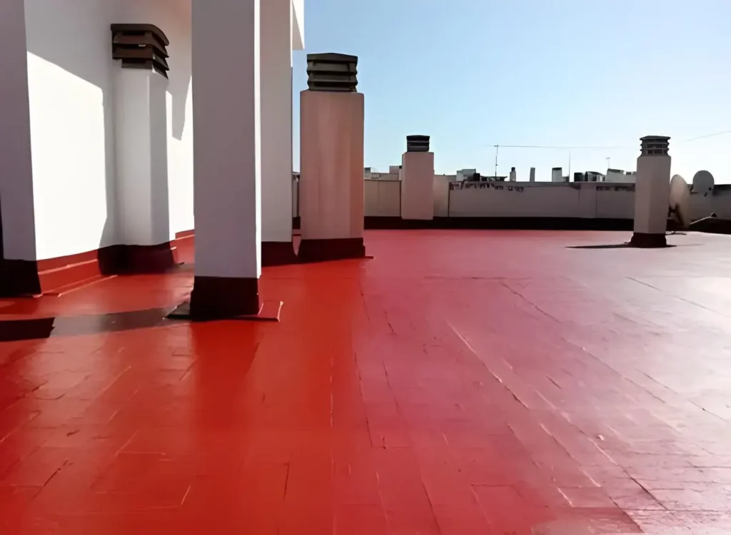 Terraza cubierta impermeabilizada realizada por Los Pintores en Cordoba